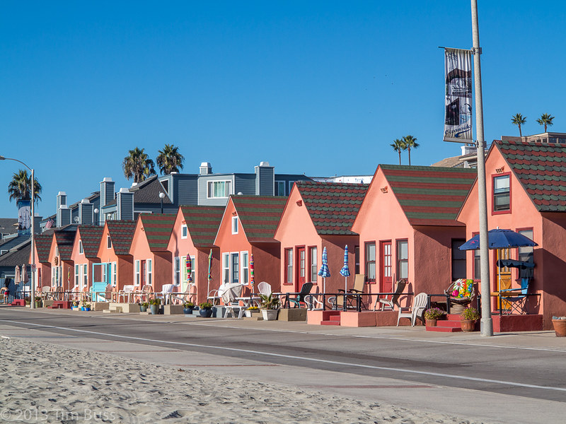 oceanside houses - home intruder