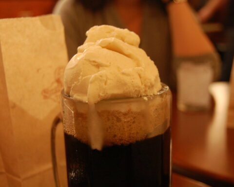 Root beer float - wife poisons husband