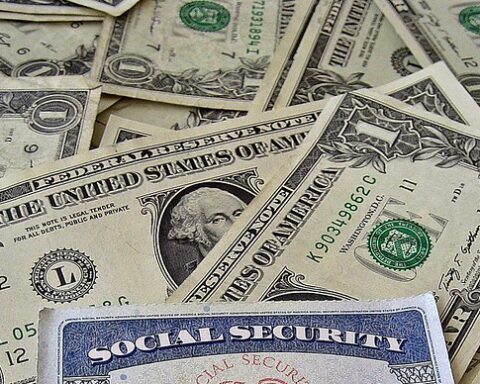 social security cash - New york woman dead body